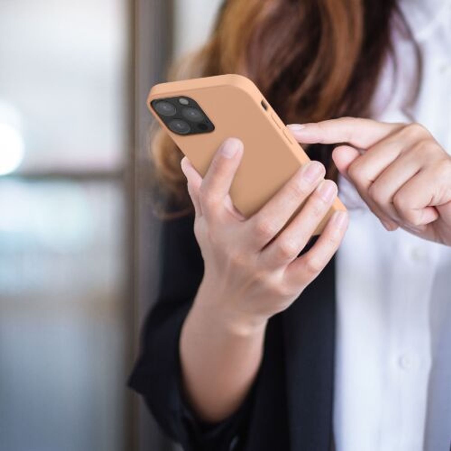 Husa pentru Apple iPhone 12/iPhone 12 Pro, Silicon, Crem, 52641.138 fotografia produsului View 9 L