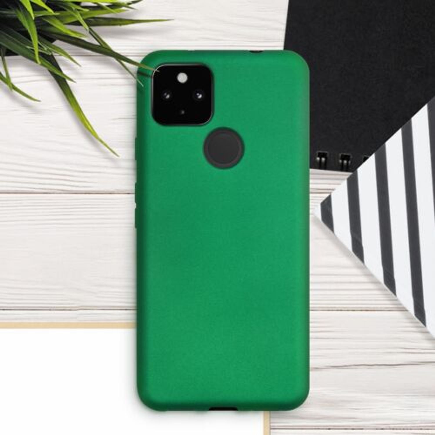 Husa pentru Google Pixel 5a, Silicon, Verde, 55782.170, Kwmobile fotografia produsului View 3 L