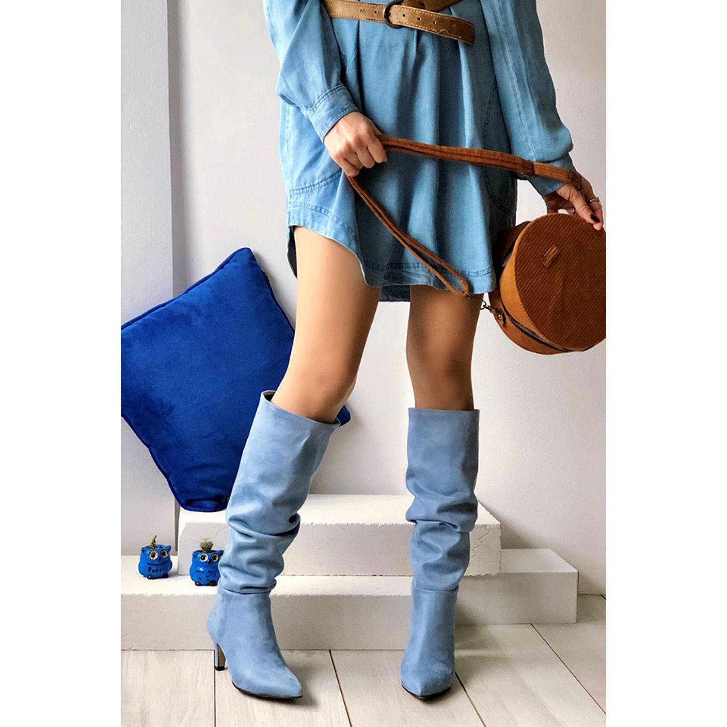 Cizme dama, YDA Collezione, model Laura, varf ascutit, piele intoarsa ecologica, 44 cm inaltime, toc 6 cm, marime 39, bleu fotografia produsului View 11 L