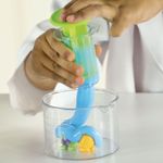 Monstruletii din laborator - Experimente cu extraterestrii fotografia produsului View 10 S