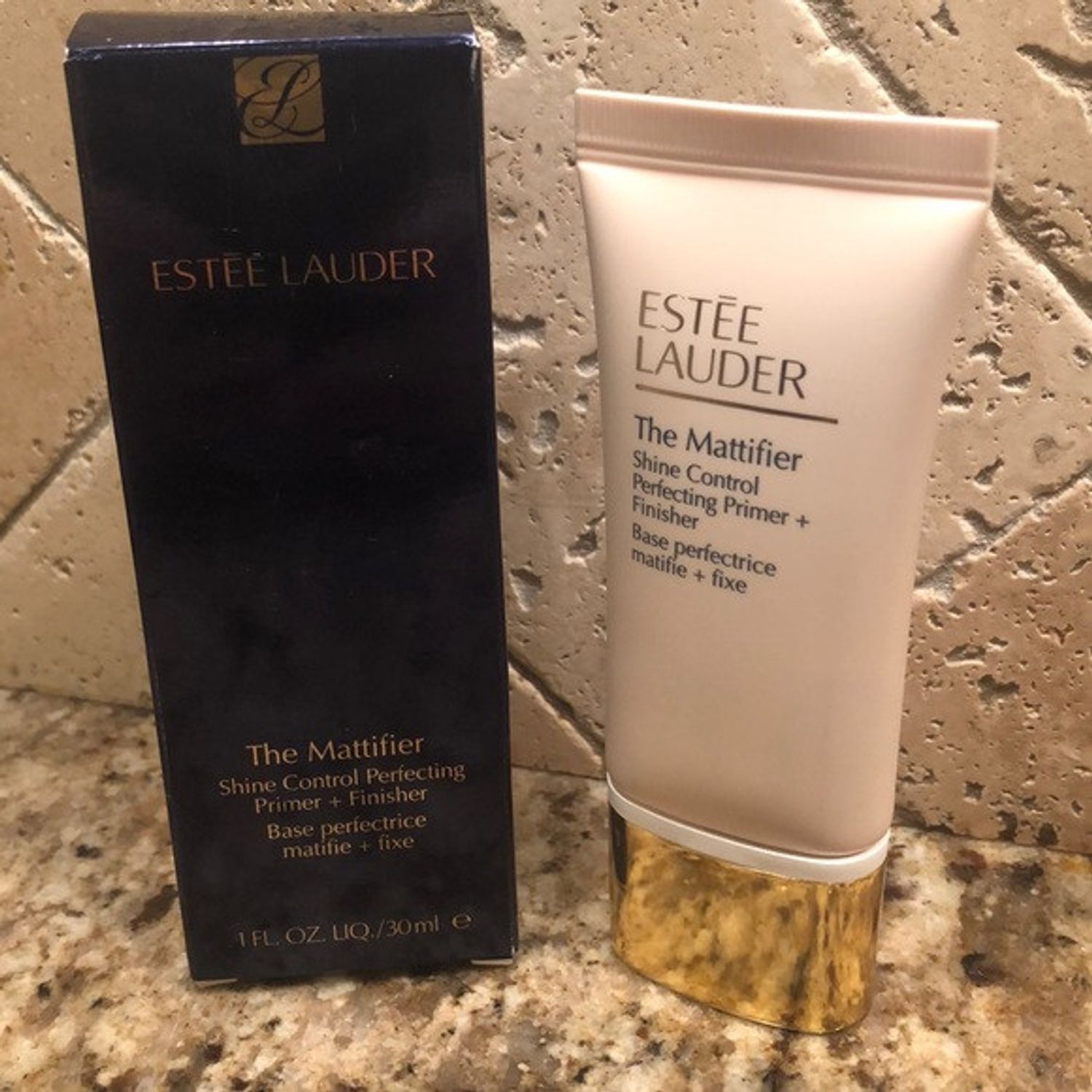 Primer Estee Lauder The Mattifier Primer + Finisher fotografia produsului View 4 L