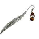 Semn de carte metalic pana cu ingeras ochi de tigru natural fotografia produsului