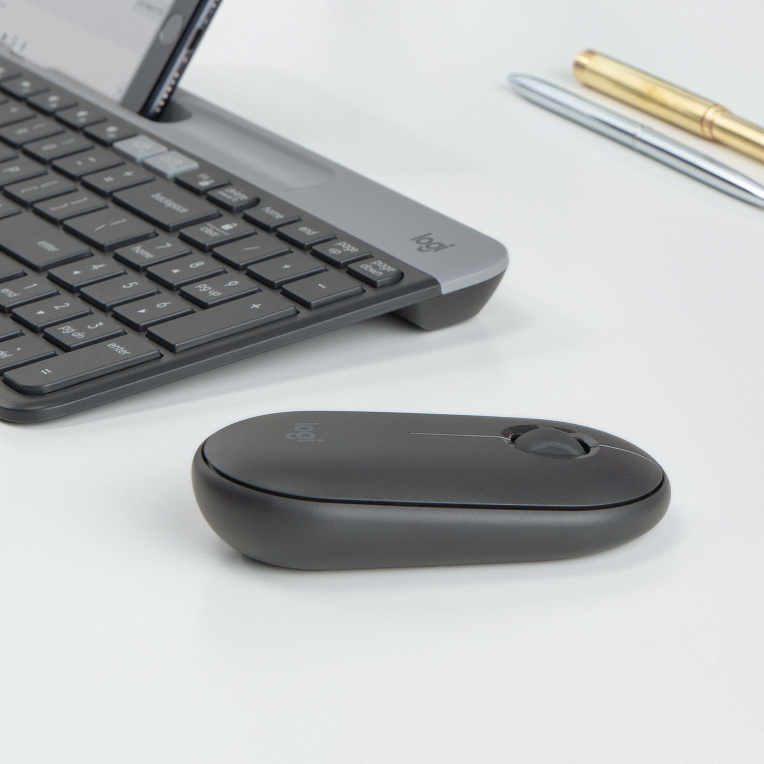 Mouse wireless Logitech Pebble M350, Grafit Mouse Wireless Logitech Pebble M350, 1000 DPI, Bluetooth/USB (Gri) fotografia produsului View 9 L
