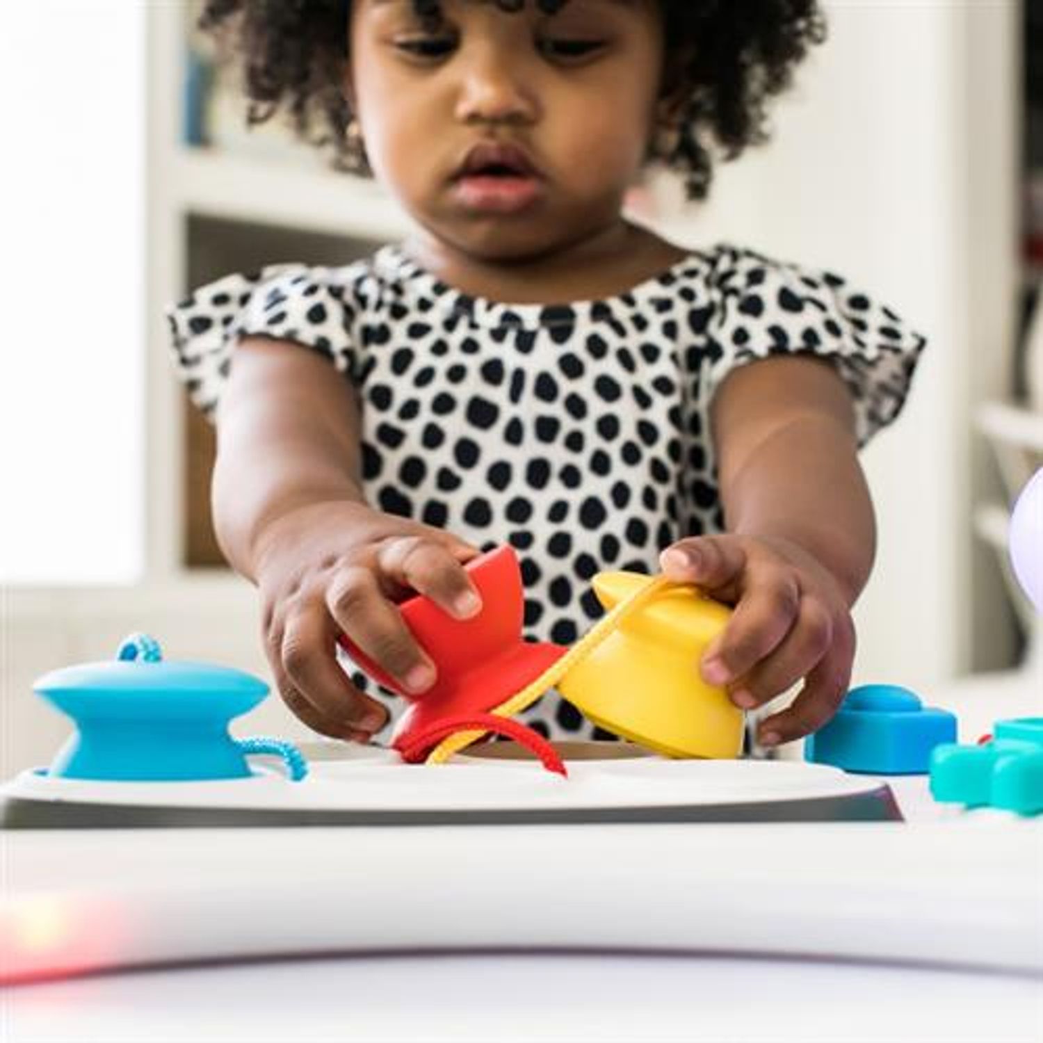 Masuta de activitati Baby Einstein - Curiosity Table fotografia produsului View 5 L