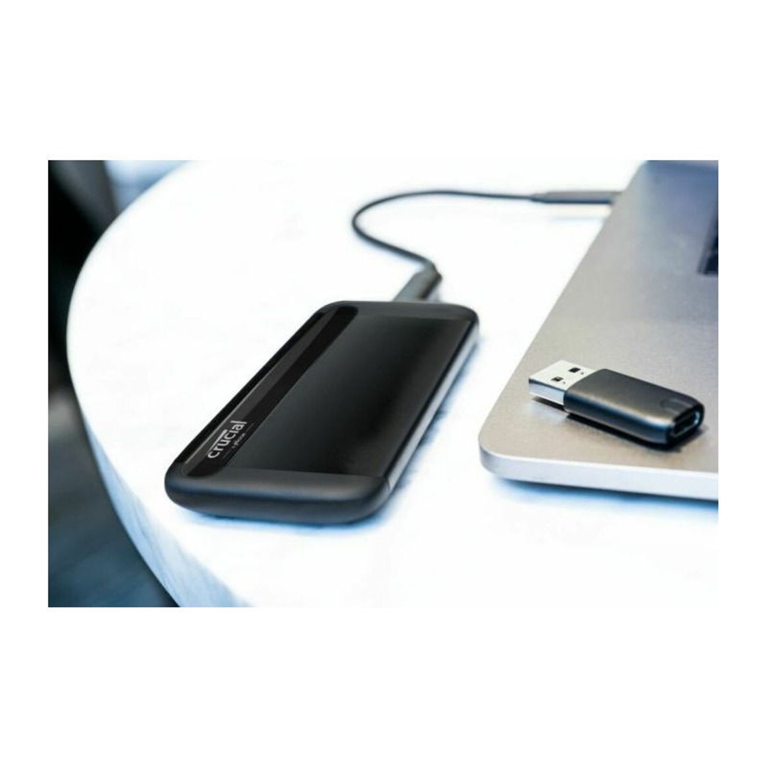 SSD Extern Crucial X8 2TB USB 3.2 tip C fotografia produsului View 2 L