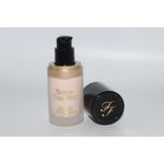 Fond de ten Too Faced Born This Way Nuanta Cloud fotografia produsului View 3 S