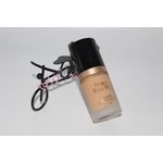 Fond de ten Too Faced Born This Way Nuanta Natural Beige fotografia produsului View 4 S