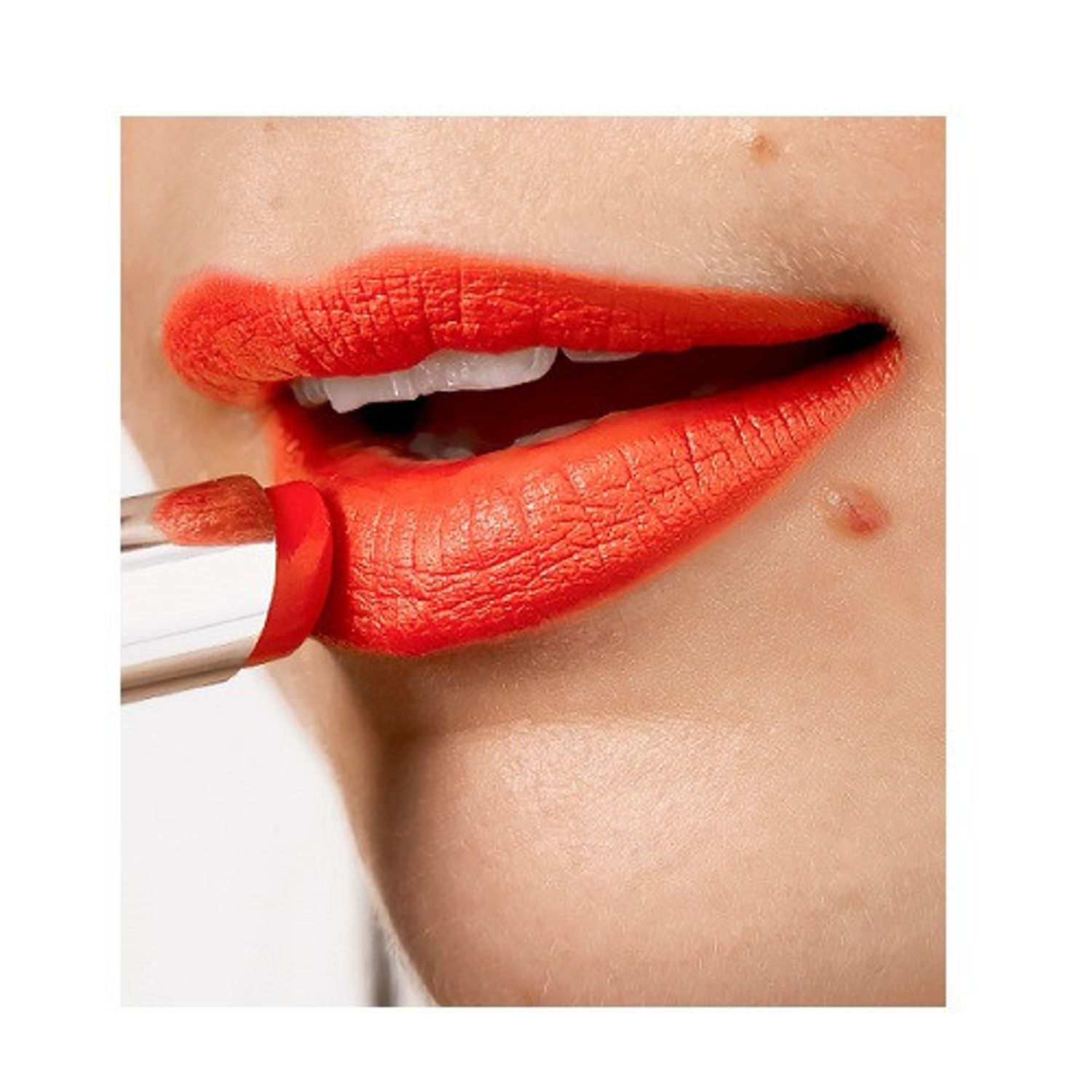 Ruj de buze, Dior, Ultra Rouge, 533 Rush fotografia produsului View 2 L