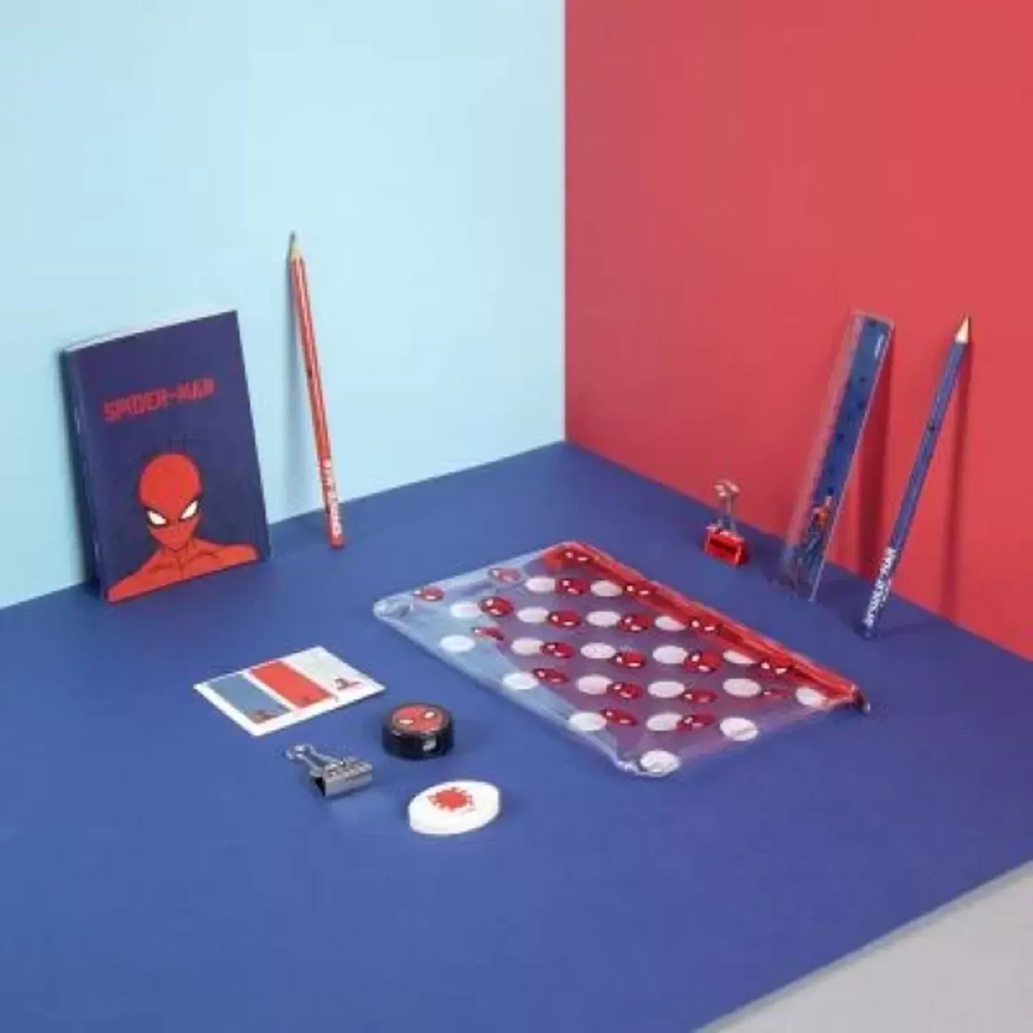 Set de papetarie Spiderman, 12 Piese fotografia produsului View 7 L