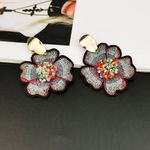 Cercei aurii, cu floare si margelute colorate, Ricarda C7 fotografia produsului View 3 S