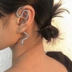Cercel ear cuff, argintiu, forma de sarpe, cu pietre, Sajda C4 fotografia produsului