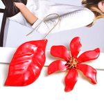 Cercei rosii, asimetrici, cu floare si frunza, Venche C2 fotografia produsului View 2 S