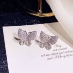 Cercei argintii, forma de fluture, cu pietre din zirconiu, Andreia C14 fotografia produsului