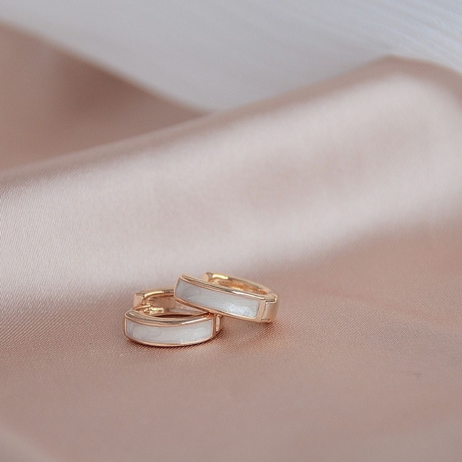 Cercei aurii, suflati cu aur 14k, Antine C2 fotografia produsului