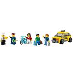 LEGO City - Gara (60050), 423 piese fotografia produsului View 3 S