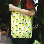 Geanta Handmade Tote Liner Captusit, Mulewear, Botanic Plante Flori Lamai Crude si Coapte, Multicolor, 45x37 cm fotografia produsului View 4 S