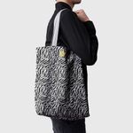 Geanta Handmade Tote Basic, Mulewear, Animal Print Antarctica, Multicolor, 43x37 cm fotografia produsului View 3 S