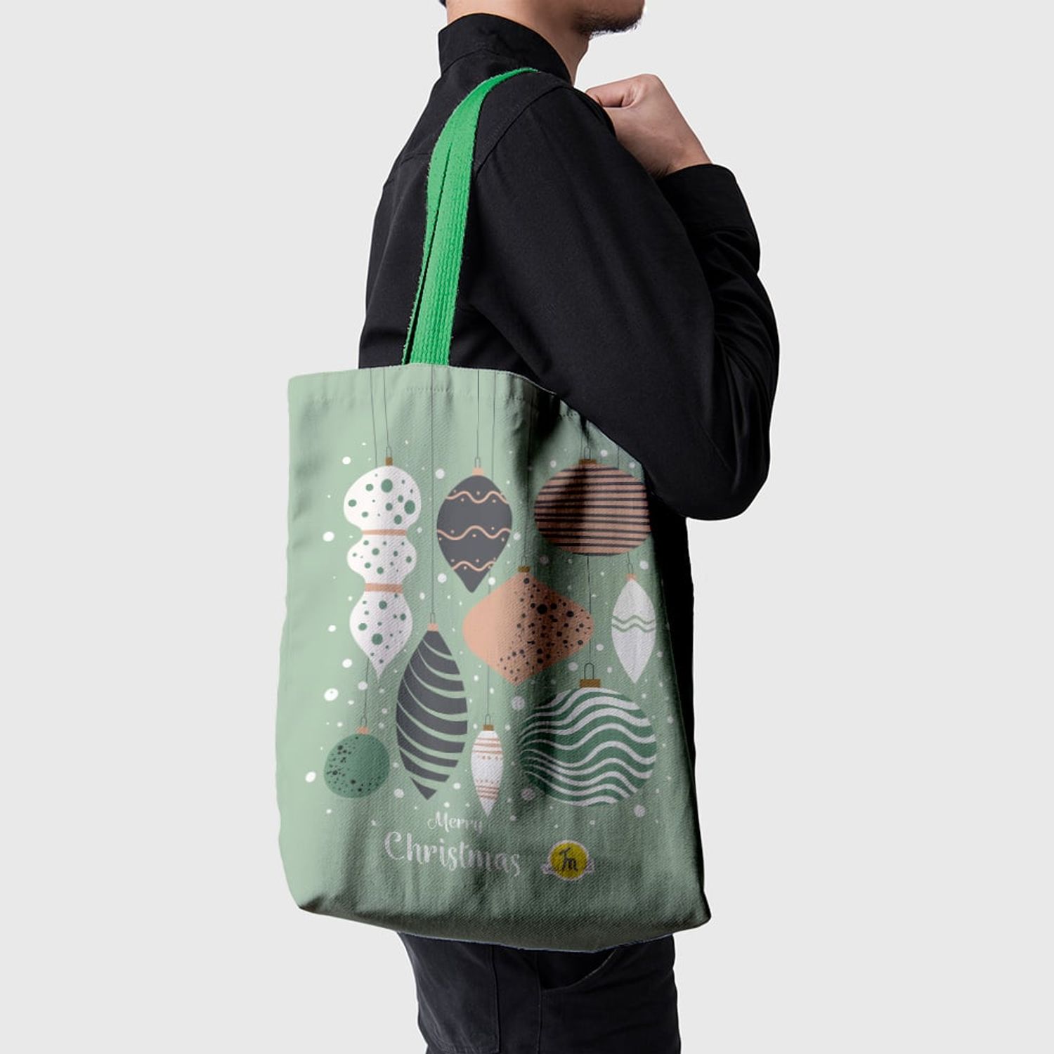 Geanta Handmade Tote Basic, Merry Christmas Globuri in Bradul de Craciun, Multicolor, 43x37 cm fotografia produsului View 3 L