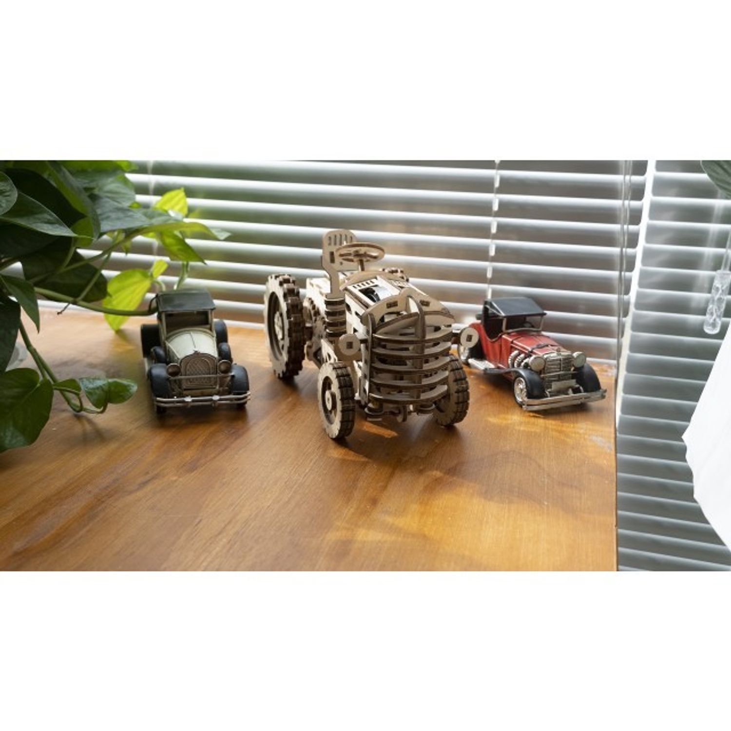 Puzzle 3D, Tractor, ROKR, Lemn, 135 piese fotografia produsului View 3 L