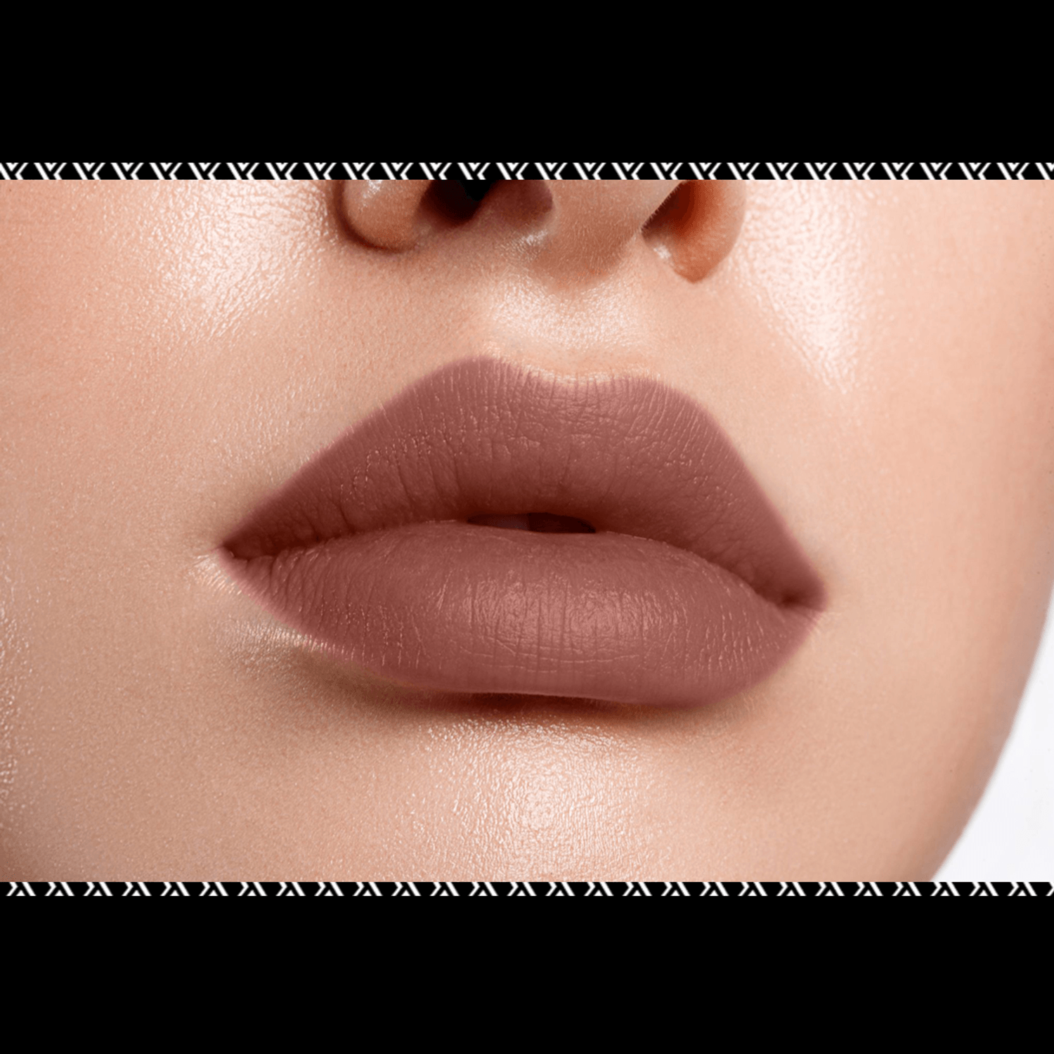 Ruj de buze lichid mat Gizzene Matte & Day-Long Rouge 105 Cameo, 4 ml fotografia produsului View 2 L