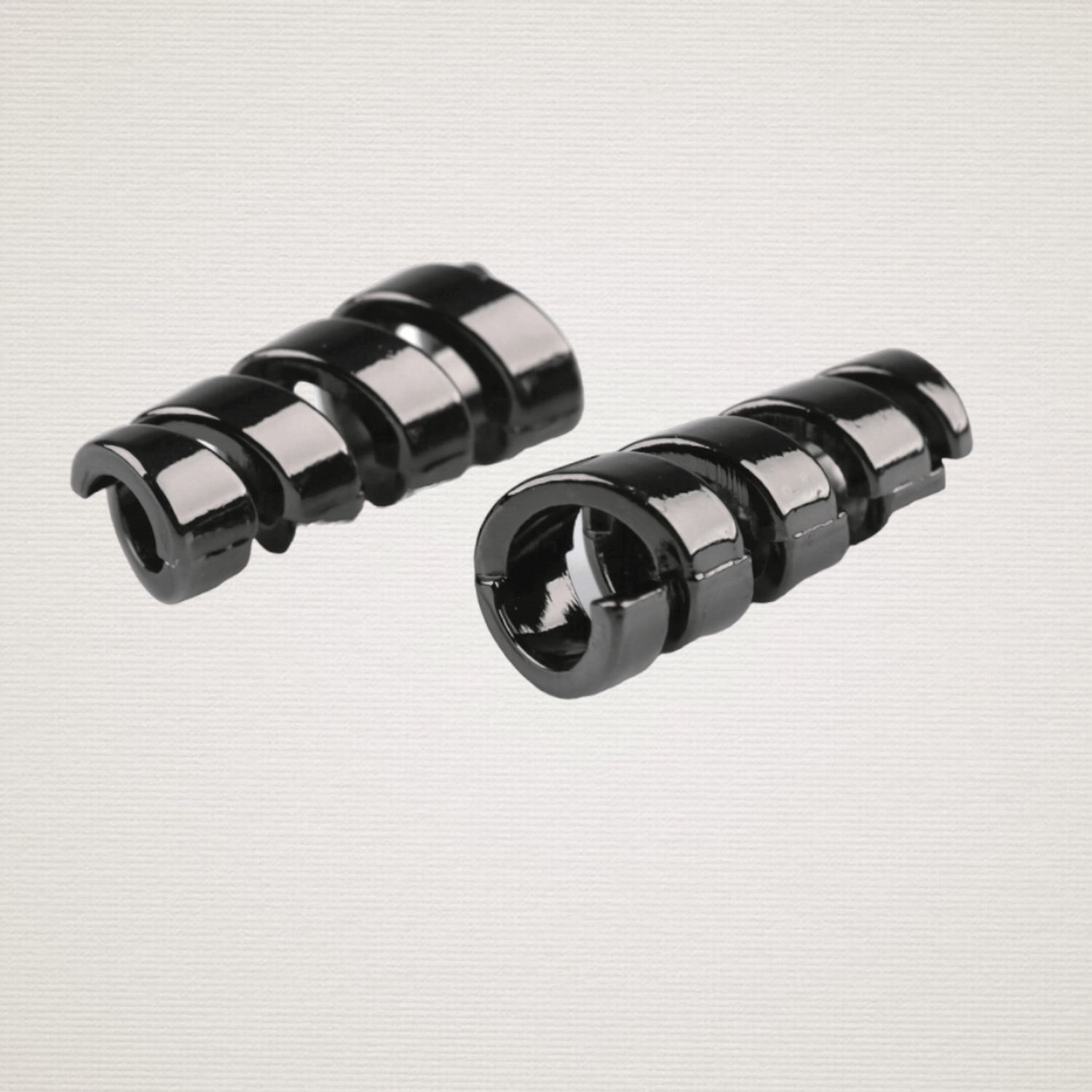 Set 2 terminatii metalice pentru snur 4 mm Negru fotografia produsului View 6 L