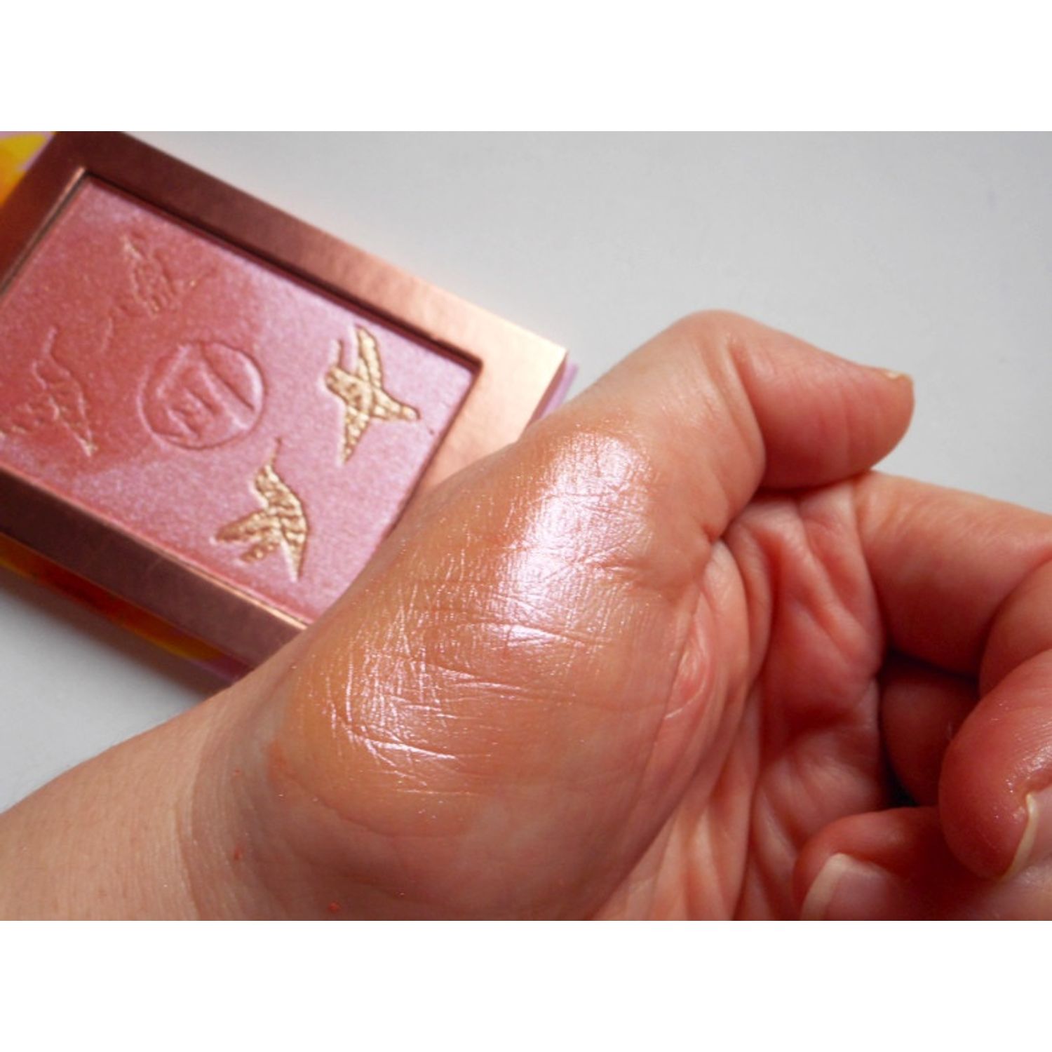 Fard de obraz iluminator, W7, Sweet Nectar Blush, 12 g fotografia produsului View 4 L