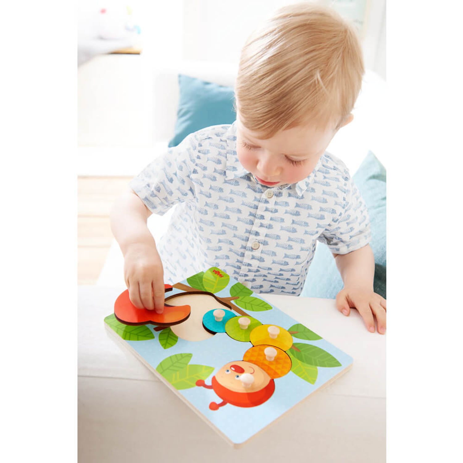 Puzzle incastru din lemn cu butoni, Omida Mina fotografia produsului View 2 L