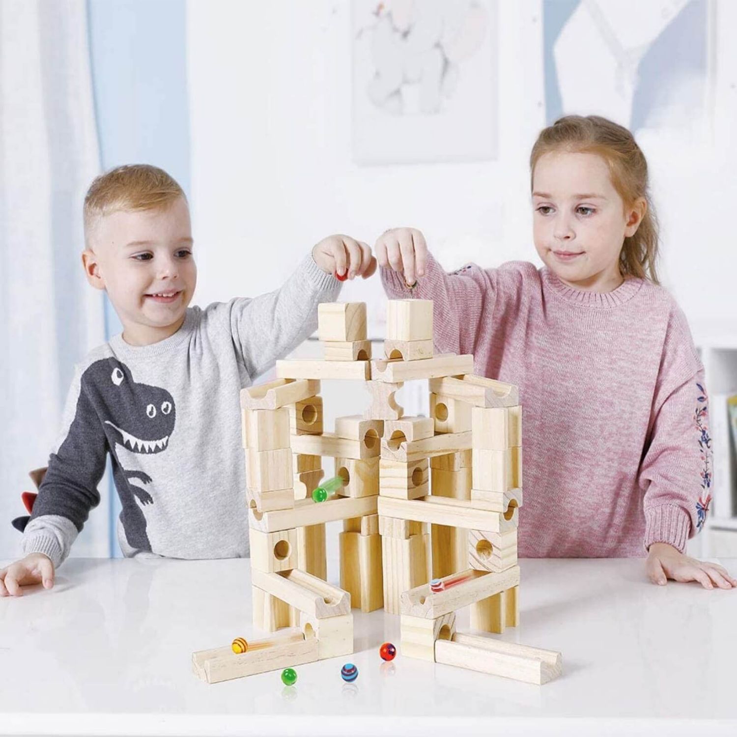 Set de constructie din lemn circuit cu bile fotografia produsului