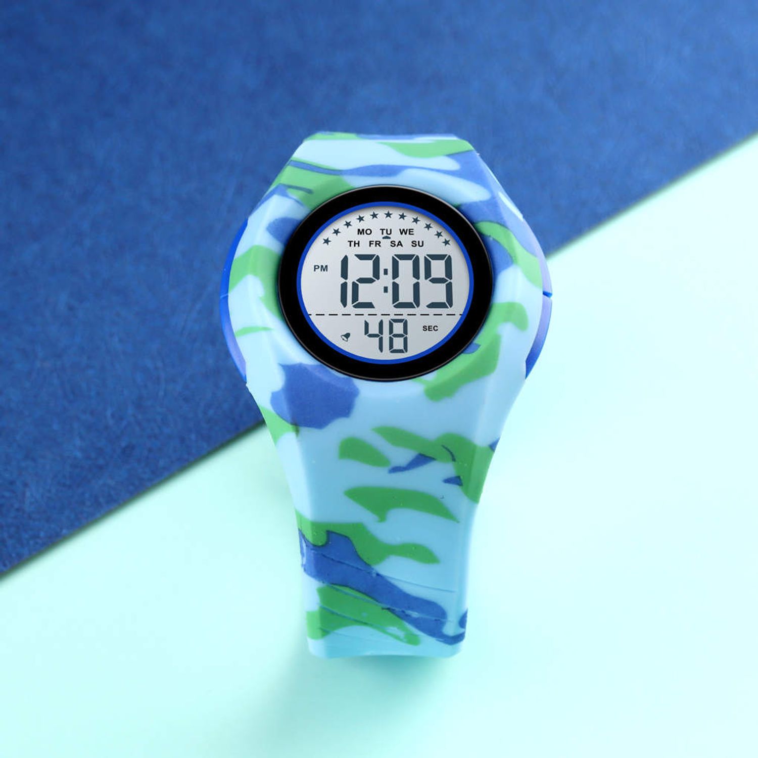 Ceas copii Skmei, Sport, Rezistent la apa, 5 ATM, Alarma, Lumina de fundal, Cronometru, Calendar, Digital fotografia produsului View 3 L