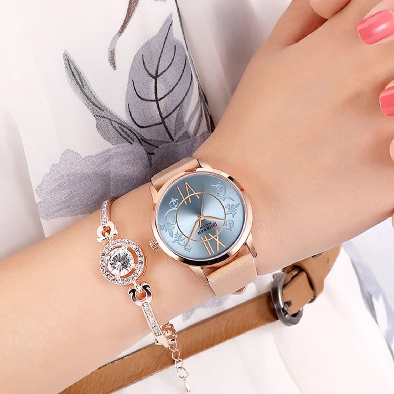Ceas dama Curren, Cifre romane, Afisaj analog, Mecanism Quartz, Elegant, Curea din piele, Crem fotografia produsului View 4 L