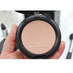Iluminator, MAC, Extra Dimension, Iced Apricot, Ambalaj Negru, 9 g fotografia produsului View 2 S