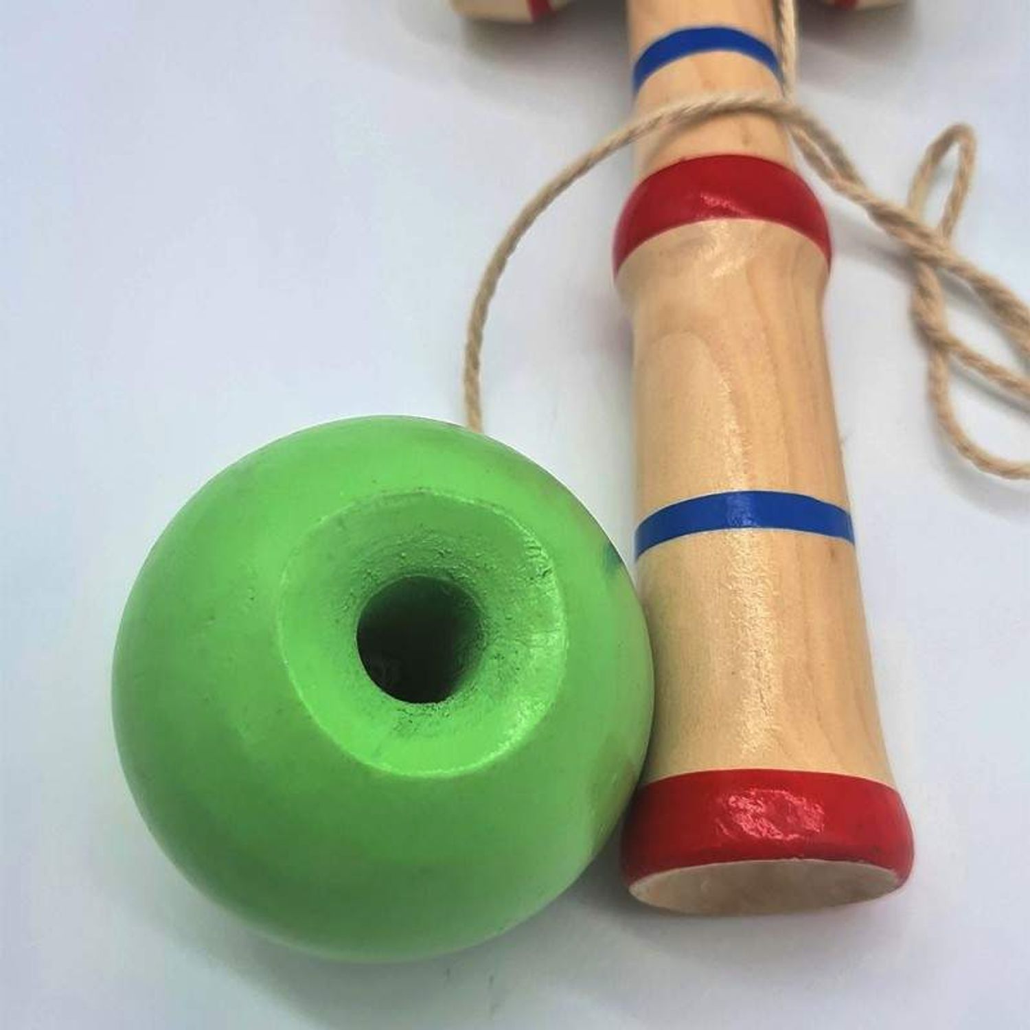 Joc de Indemanare Kendama SIKS din Lemn, +5 ani, verde fotografia produsului View 3 L