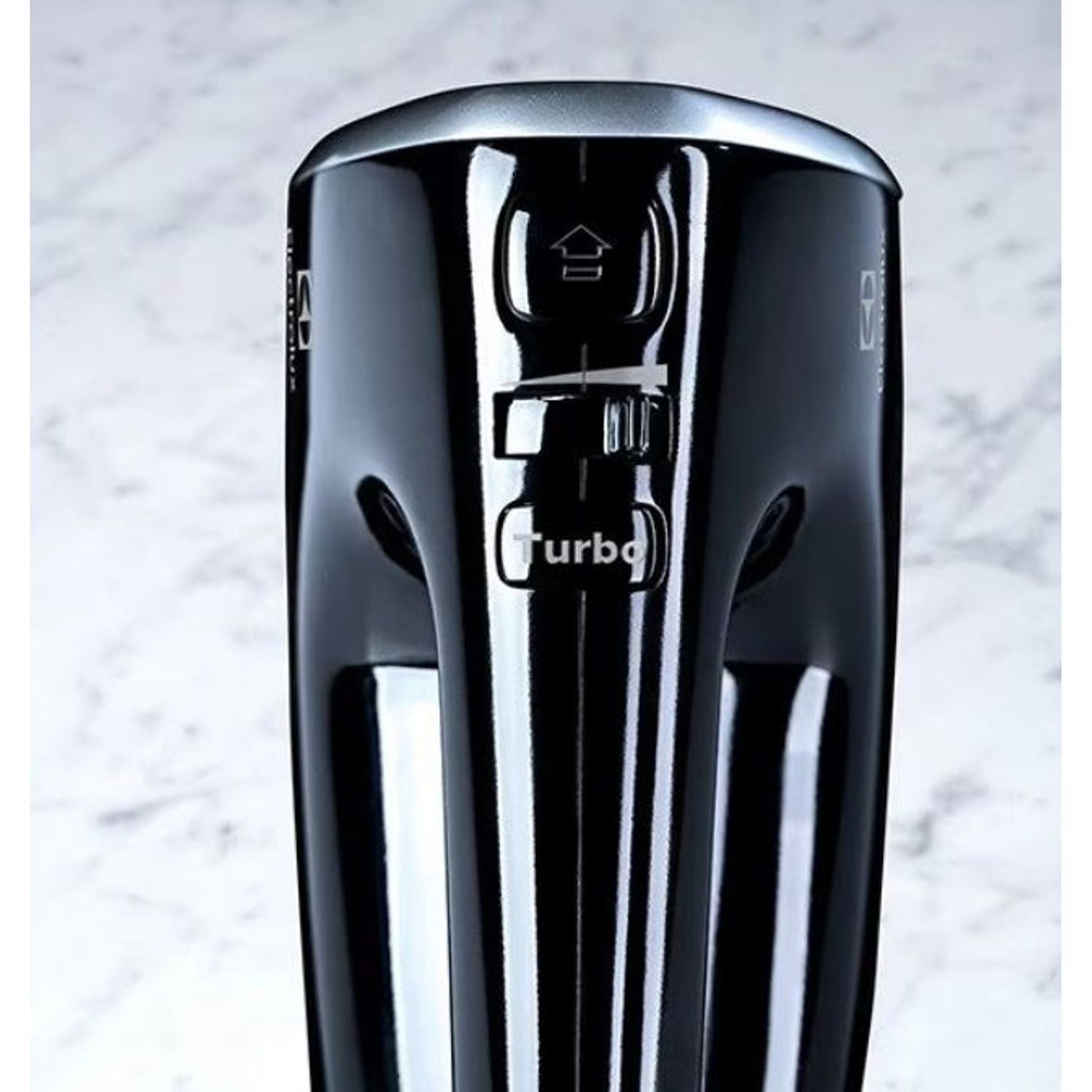 Mixer de mana Electrolux EHM3310, 450 W, 5 Trepte de viteze (Negru/Argintiu) fotografia produsului View 2 L