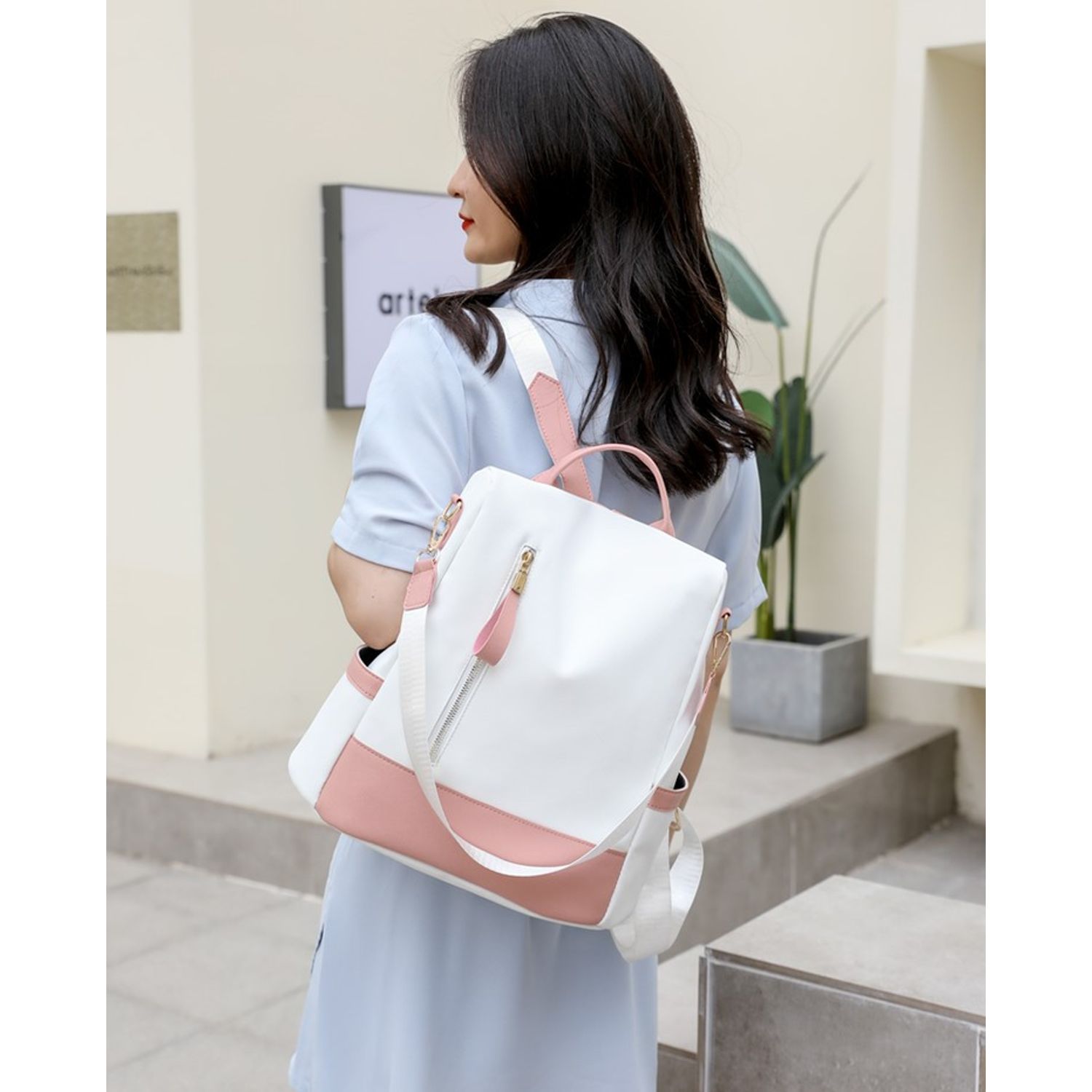 Rucsac dama Carla GT2173, antifurt, Alb/Roz fotografia produsului View 2 L