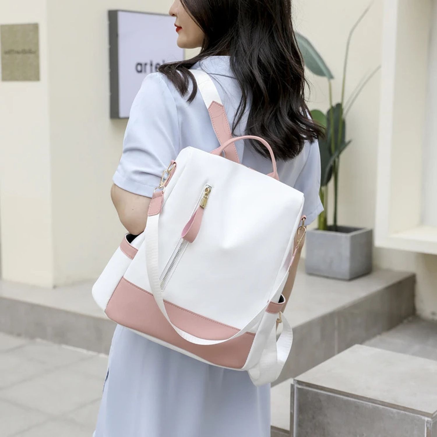 Rucsac dama Carla GT2173, antifurt, Alb/Roz fotografia produsului View 4 L