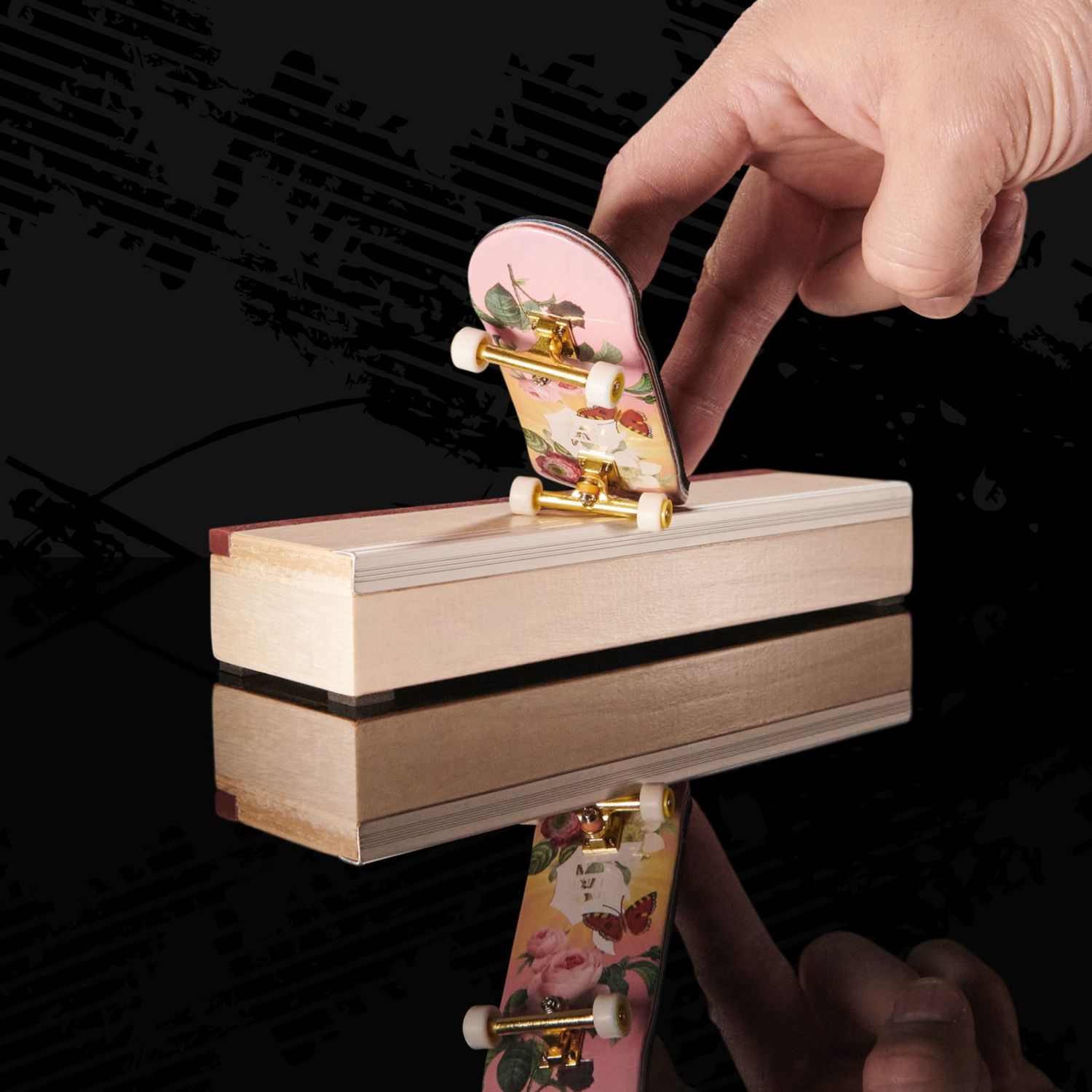Tech Deck Pro Board Fingerboard Primitive Si Cutie Depozitare fotografia produsului View 3 L