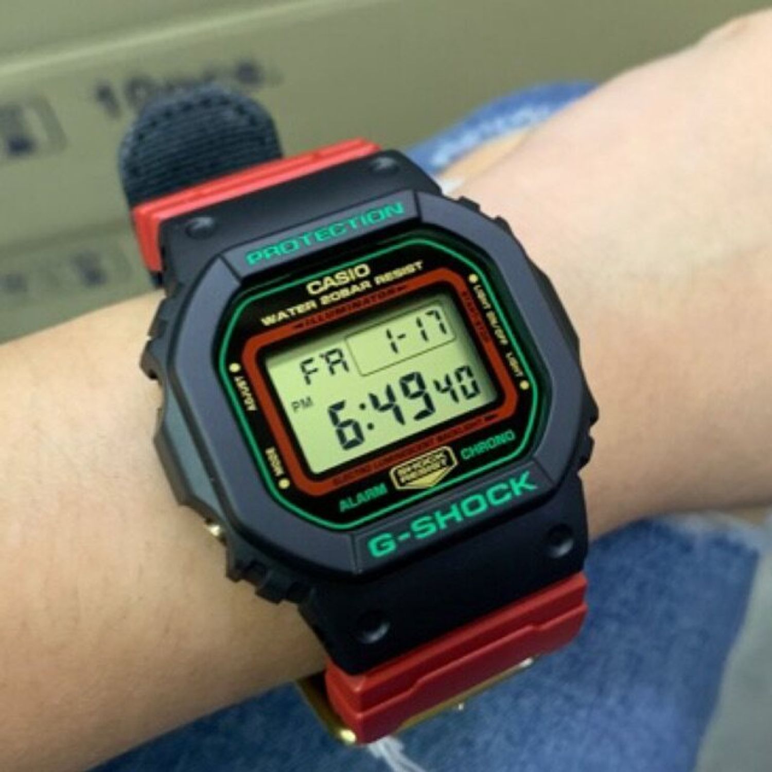 Ceas Casio G-Shock, The Origin DW-5600THC-1ER fotografia produsului View 2 L