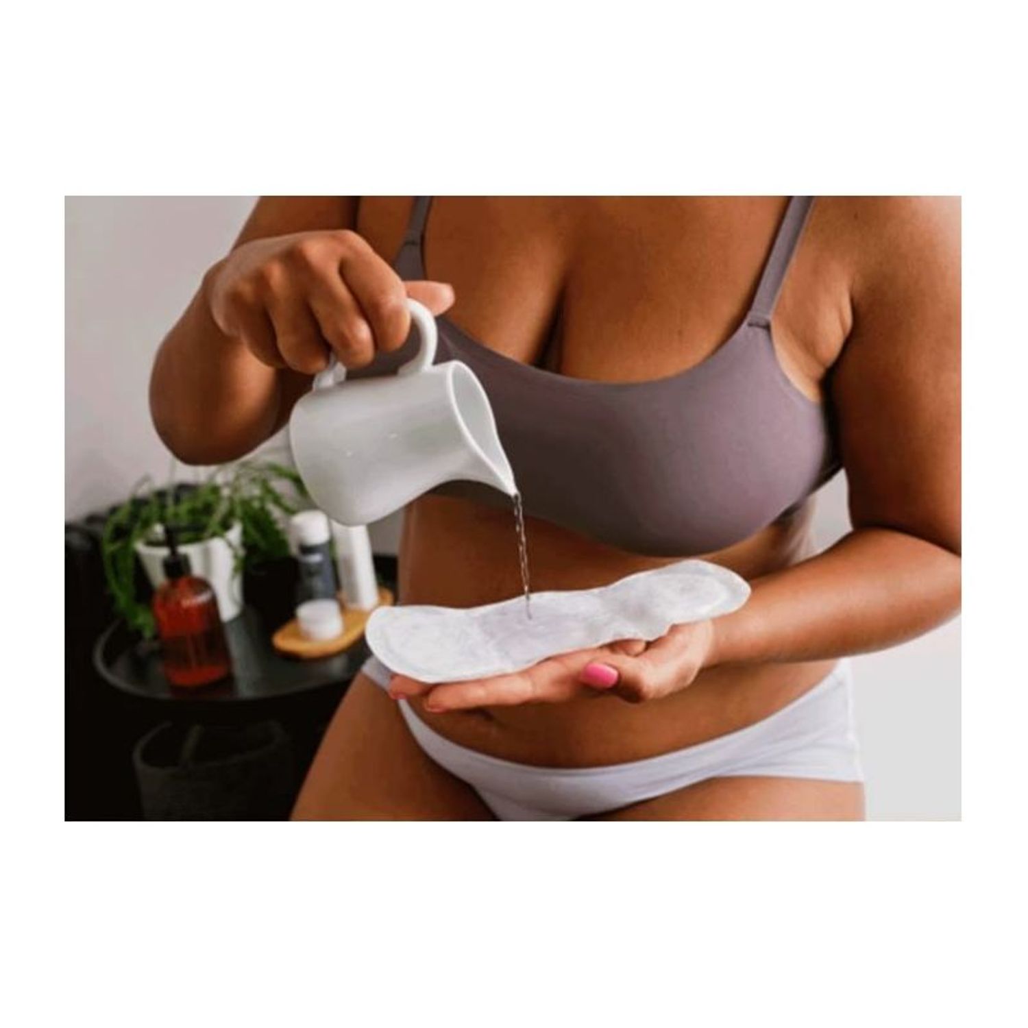 Absorbante pentru incontinenta urinara Tena Lady Normal, 12 buc fotografia produsului View 3 L