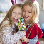 Microfon Wireless Karaoke SIKS, LY100, M4, Pentru Copii, Model Grafitti, IOS, Android, Tableta, PC, Bluetooth, USB fotografia produsului View 5 S
