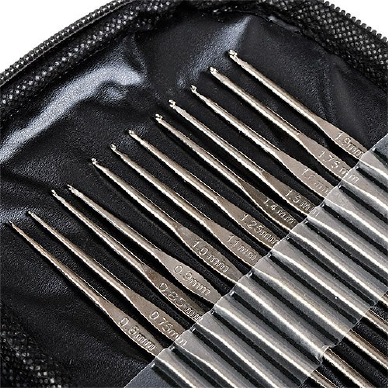 Set de crosetat Bootic, cu 50 piese, cu husa de depozitare fotografia produsului View 5 L