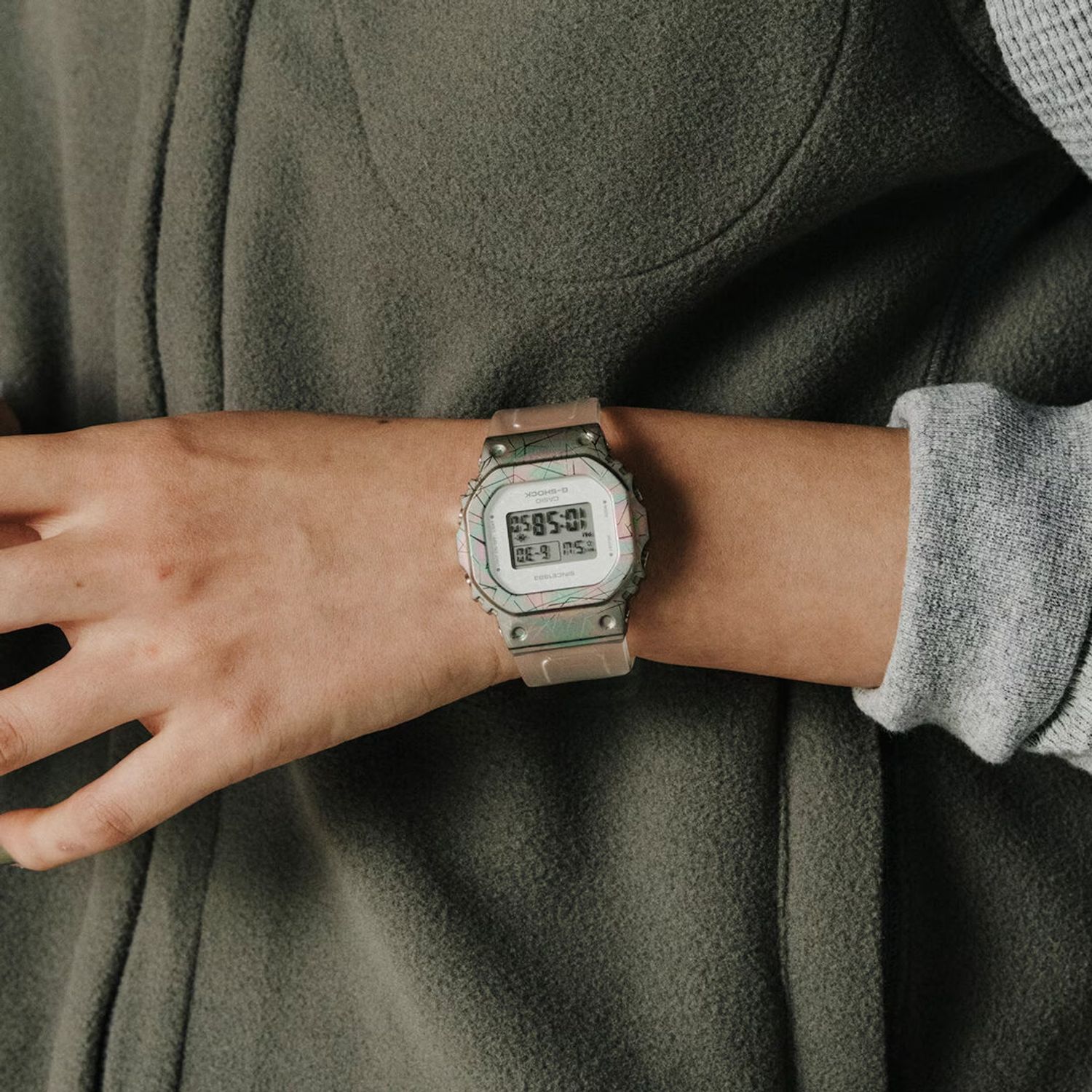 Ceas Dama, Casio G-Shock, The Origin GM-S5640GEM-7ER fotografia produsului View 2 L